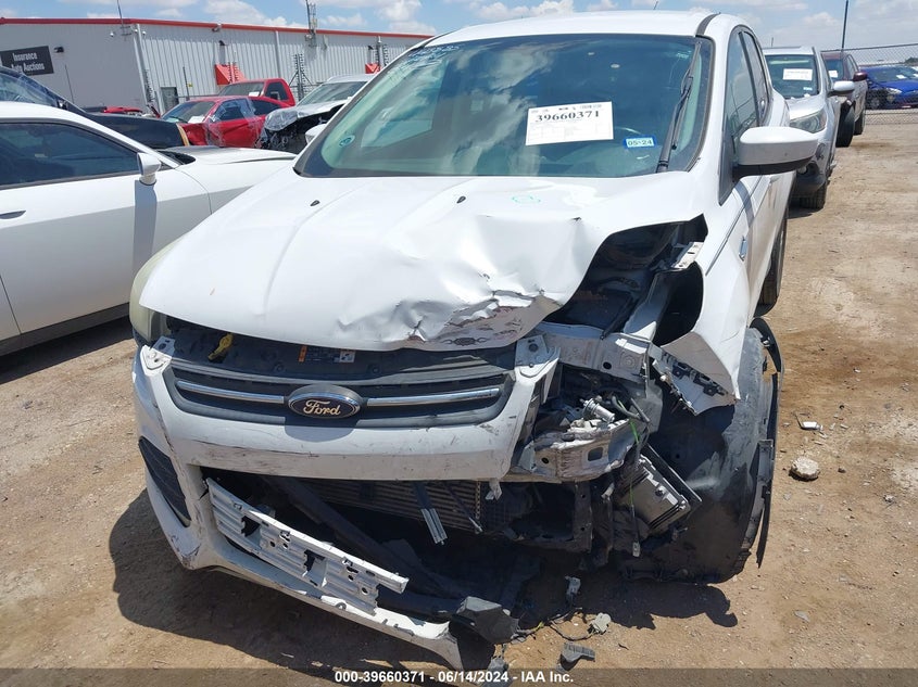 2014 Ford Escape Se VIN: 1FMCU0GX6EUB15928 Lot: 39660371