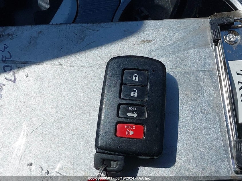 2013 Toyota Camry Hybrid/Le/Xle VIN: 4T1BD1FK0DU087095 Lot: 39660501