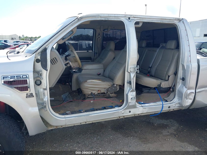 2009 Ford F-250 Fx4/Harley-Davidson/King Ranch/Lariat/Xl/Xlt VIN: 1FTSW21R69EA36193 Lot: 39660517