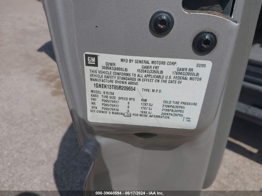 2005 Chevrolet Tahoe Z71 VIN: 1GNEK13T85R209654 Lot: 39660594