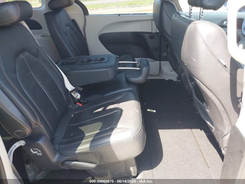 2019 Chrysler Pacifica Touring L VIN: 2C4RC1BG0KR673359 Lot: 39660670