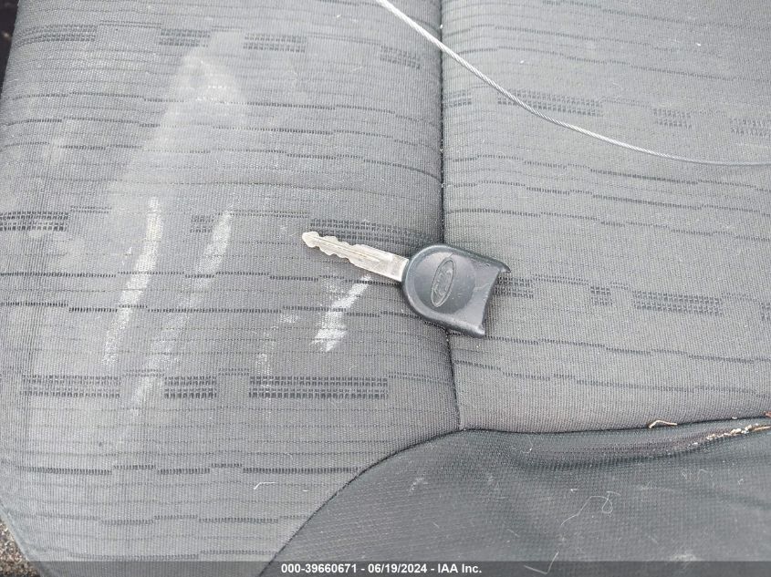 2008 Ford Focus Se/Ses VIN: 1FAHP35N58W146588 Lot: 39660671