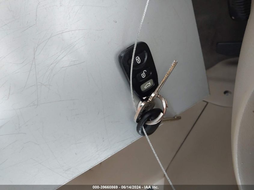 2008 Kia Optima Lx VIN: KNAGE123485205507 Lot: 39660869