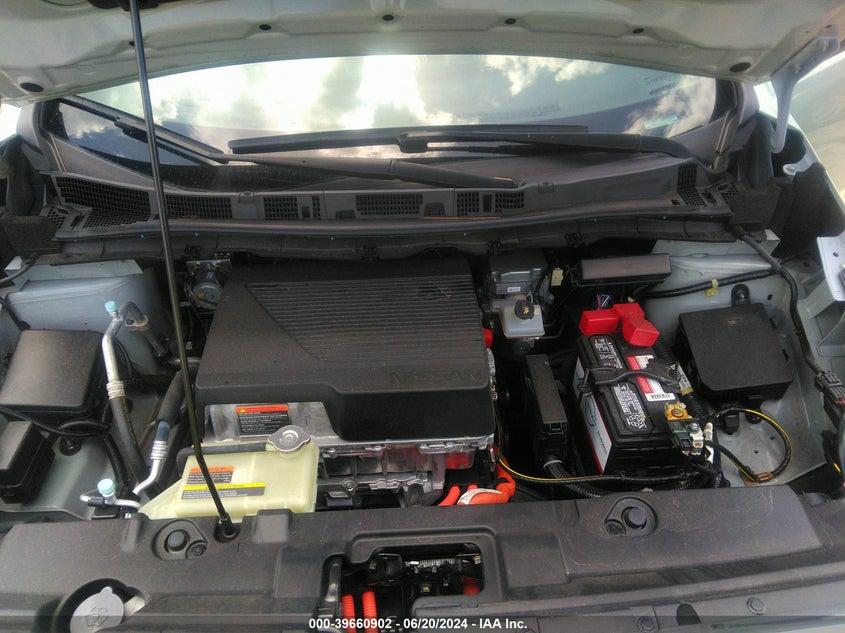 2018 NISSAN LEAF SV - 1N4AZ1CP7JC308815