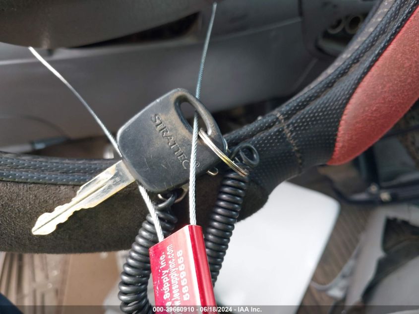 2002 Ford F-150 Xl/Xlt VIN: 1FTRX17232NA92727 Lot: 39660910