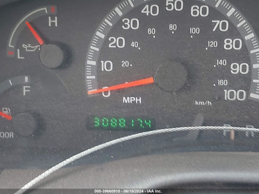 2002 Ford F-150 Xl/Xlt VIN: 1FTRX17232NA92727 Lot: 39660910