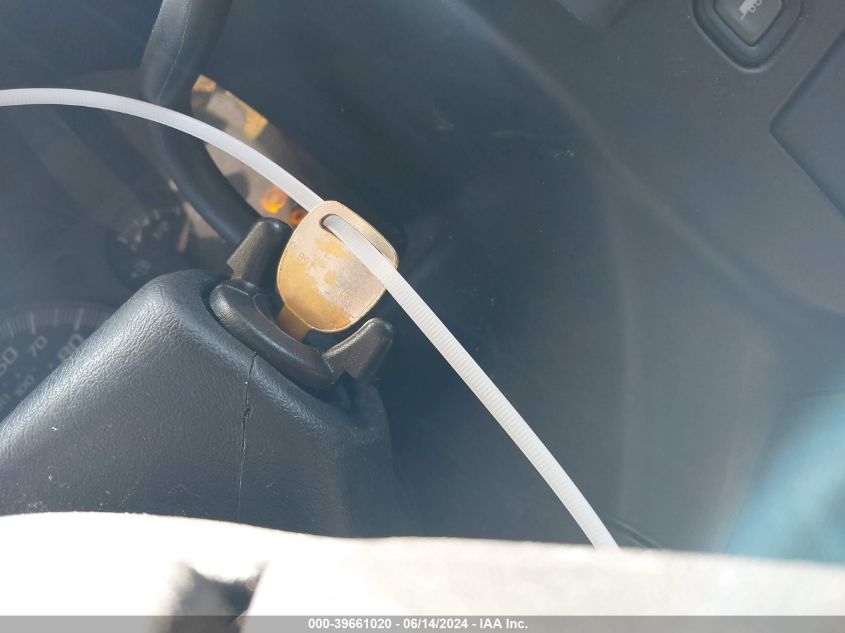 2004 Chevrolet Express VIN: 1GCGG25V441131443 Lot: 39661020