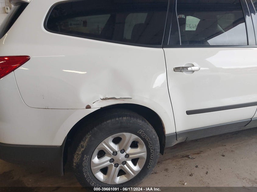 2010 Chevrolet Traverse Ls VIN: 1GNLVEED3AS138636 Lot: 39661091