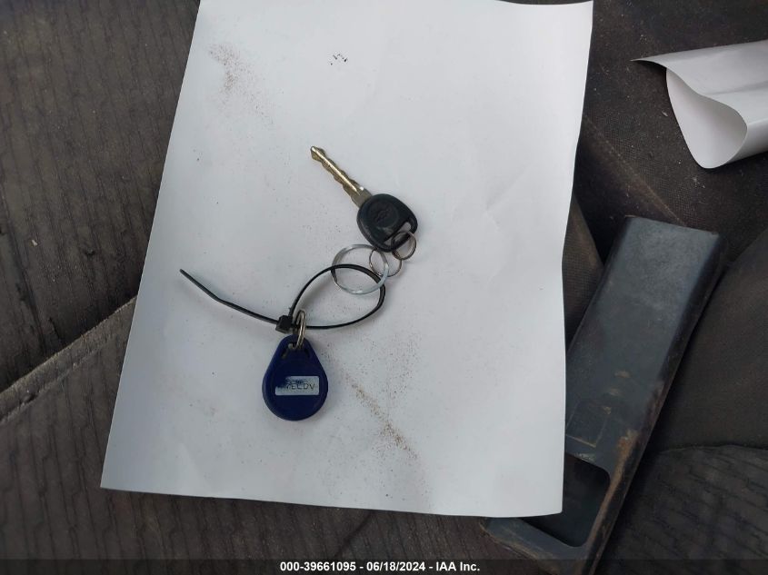 2011 Chevrolet Silverado 1500 Work Truck VIN: 1GCRCPEA0BZ116371 Lot: 39661095