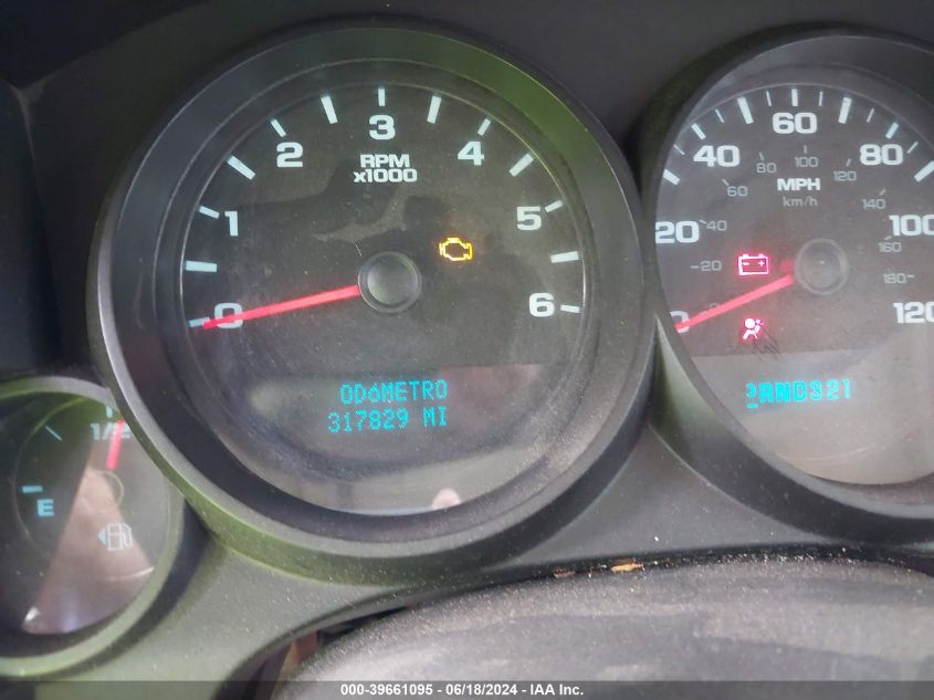 2011 Chevrolet Silverado 1500 Work Truck VIN: 1GCRCPEA0BZ116371 Lot: 39661095