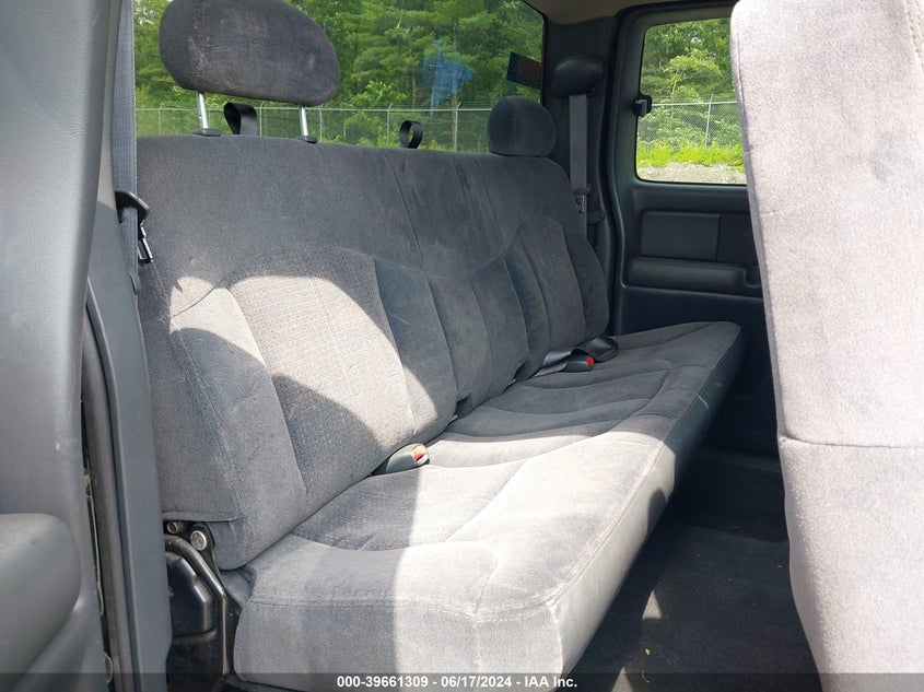 2001 Chevrolet Silverado 1500 Ls VIN: 2GCEK19T711288043 Lot: 39661309