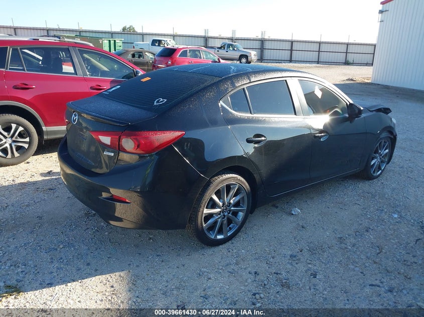 2018 MAZDA MAZDA3 TOURING - 3MZBN1V35JM201357