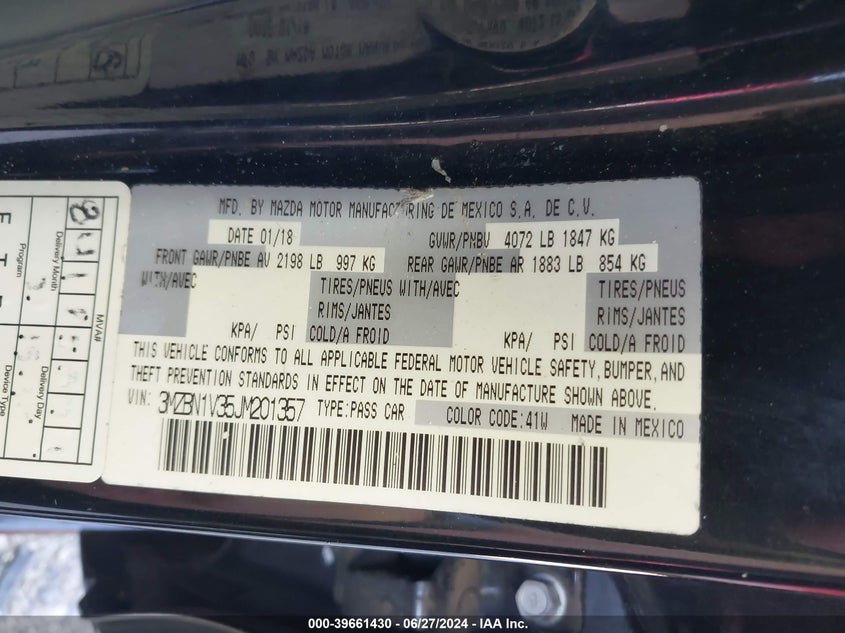 2018 MAZDA MAZDA3 TOURING - 3MZBN1V35JM201357