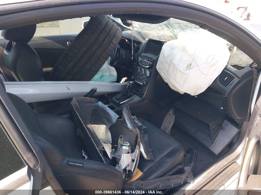 2013 Hyundai Genesis VIN: KMHHU6KJ4DU110897 Lot: 39661436