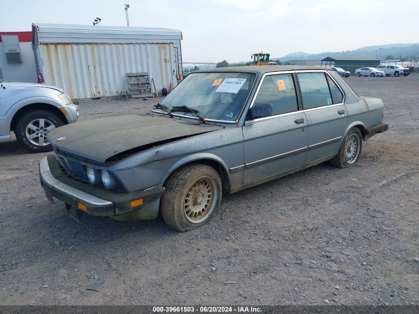 1986 BMW 535 I Automatic VIN: WBADC8401G0667555 Lot: 39661503