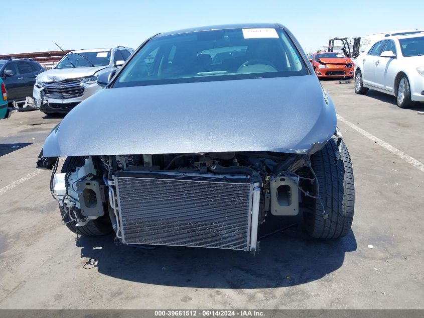 2019 Hyundai Elantra Gt VIN: KMHH35LE7KU103972 Lot: 39661512