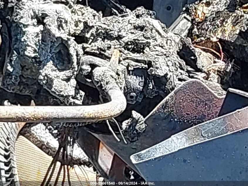 2002 Chevrolet Tahoe Ls VIN: 1GNEC13Z42R185673 Lot: 39661540