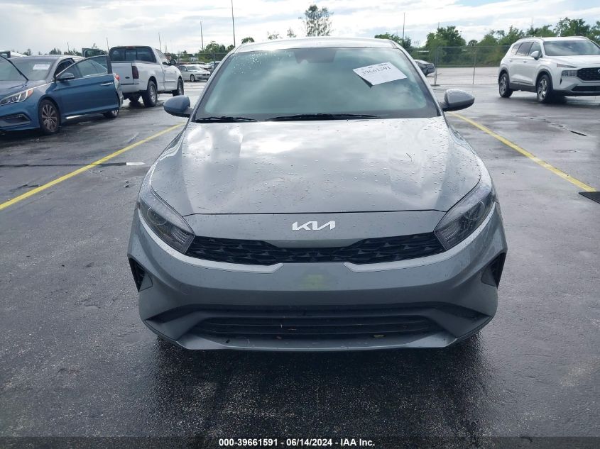 2023 Kia Forte Lxs VIN: 3KPF24AD8PE581889 Lot: 39661591