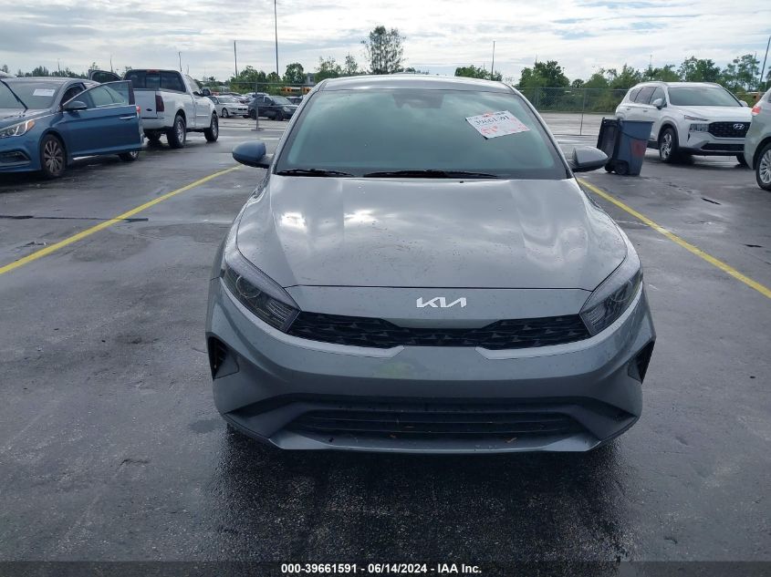 2023 Kia Forte Lxs VIN: 3KPF24AD8PE581889 Lot: 39661591