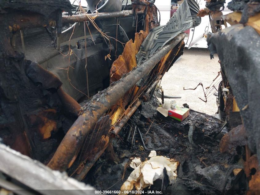 2009 GMC Sierra 2500Hd Work Truck VIN: 1GTHK49K09E150358 Lot: 39661660