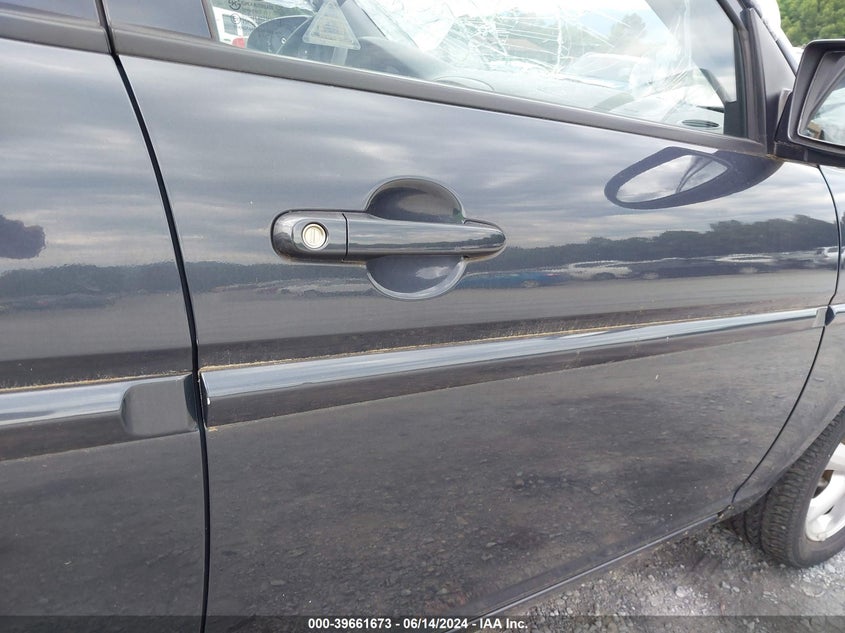 2008 Hyundai Accent Gls VIN: KMHCN46C38U251053 Lot: 39661673