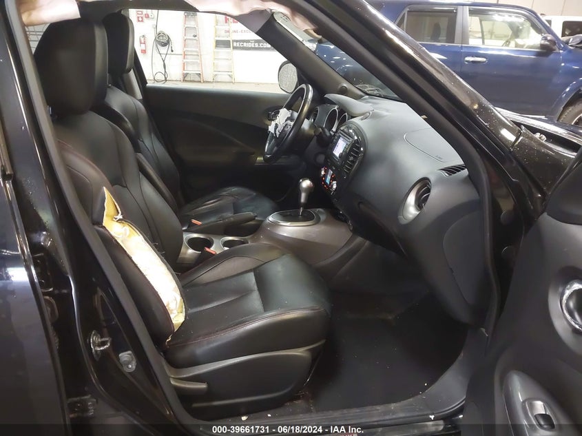 2011 Nissan Juke Sl VIN: JN8AF5MV2BT021895 Lot: 39661731