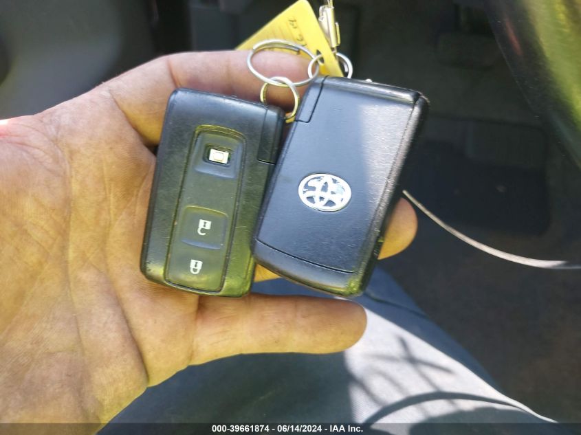 2007 Toyota Prius VIN: JTDKB20U077572477 Lot: 39661874