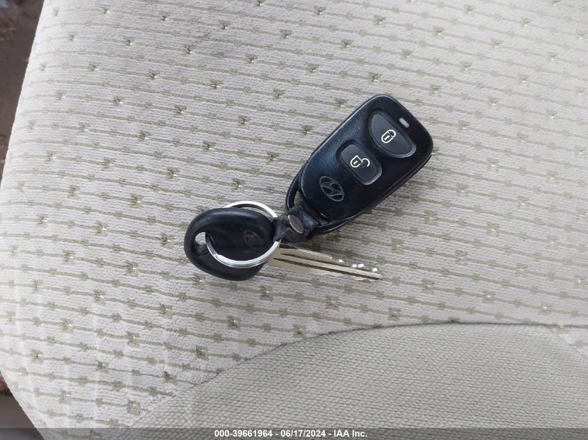 2005 Hyundai Tucson Gls/Lx VIN: KM8JN72D45U195675 Lot: 39661964