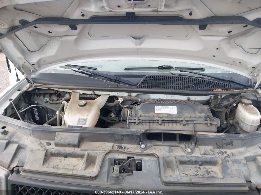 2018 Chevrolet Express 2500 Work Van VIN: 1GCWGAFP8J1335227 Lot: 39662149