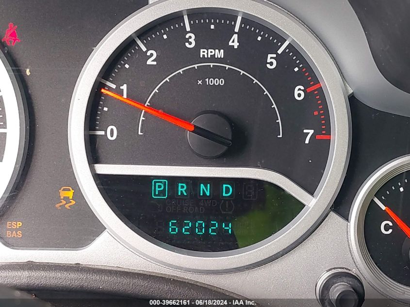 2007 Jeep Wrangler Sahara VIN: 1J4FA54167L180370 Lot: 39662161