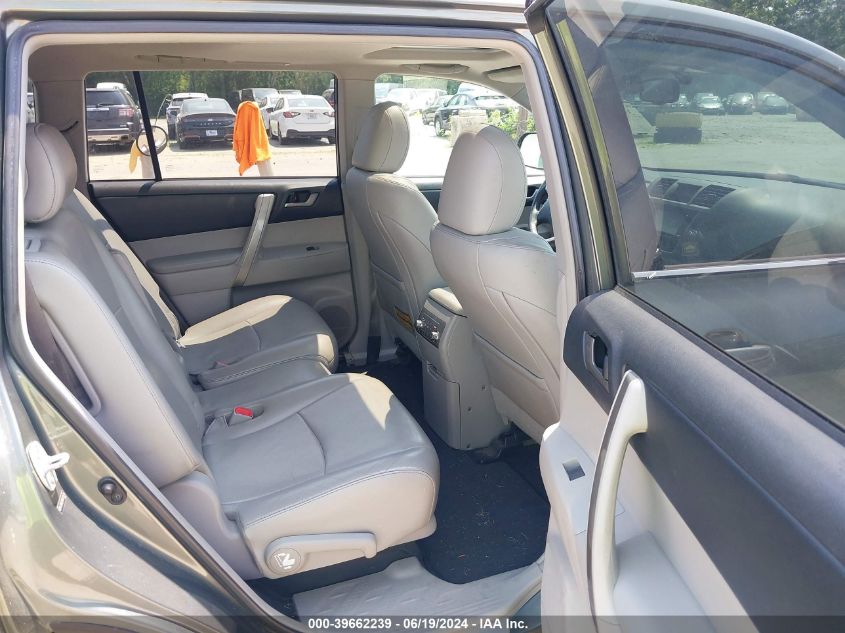 2013 Toyota Highlander Se V6 VIN: 5TDBK3EH8DS224736 Lot: 39662239