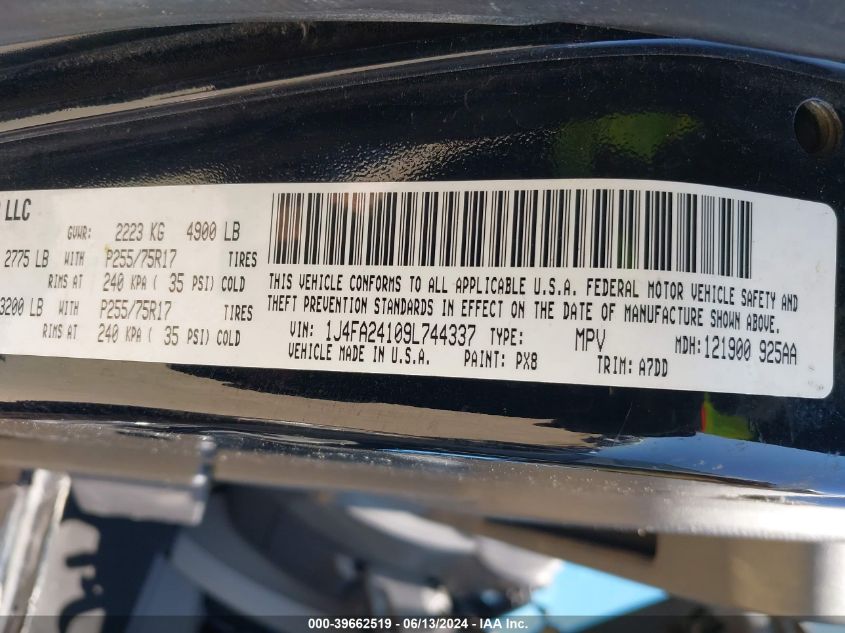 2009 Jeep Wrangler X VIN: 1J4FA24109L744337 Lot: 39662519