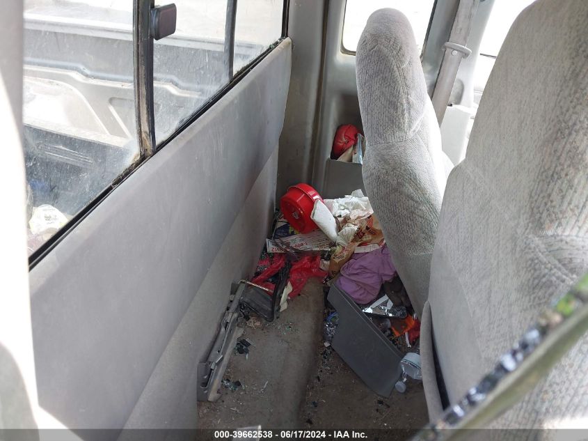 2001 GMC Sonoma Sls VIN: 1GTCS19W318113304 Lot: 39662538