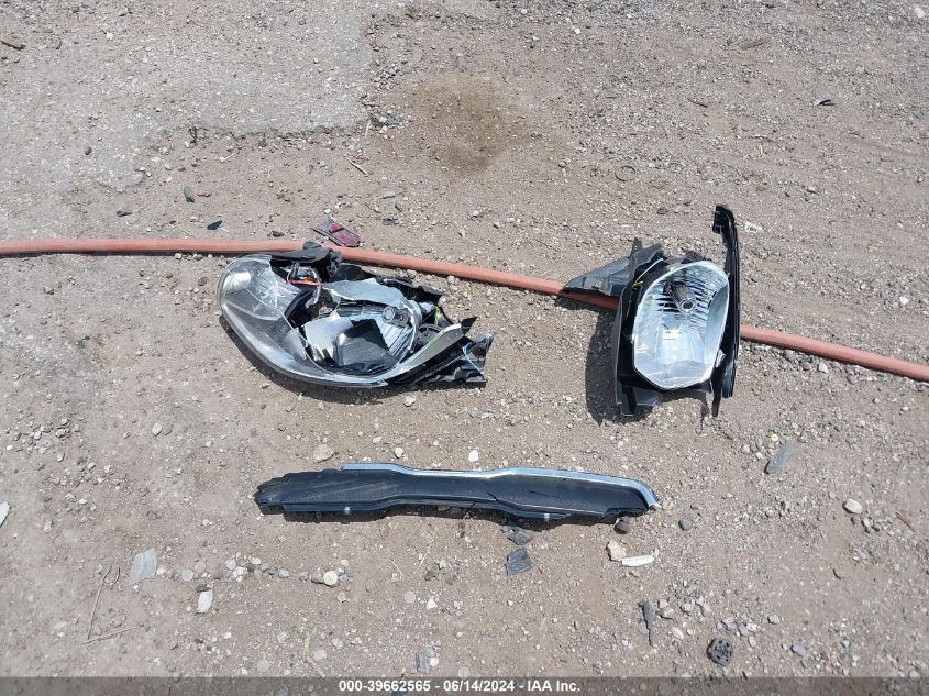 2016 Kia Soul VIN: KNDJN2A21G7327672 Lot: 39662565