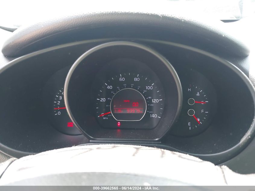 2016 Kia Soul VIN: KNDJN2A21G7327672 Lot: 39662565