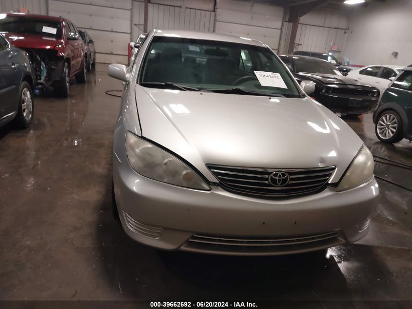 2005 Toyota Camry Le VIN: 4T1BE32K45U037090 Lot: 39662692