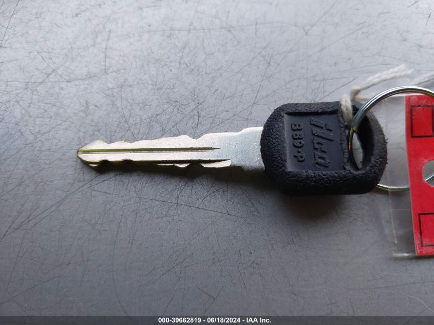 1995 Chevrolet Gmt-400 C1500 VIN: 2GCEC19KXS1306556 Lot: 39662819