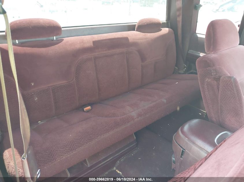 1995 Chevrolet Gmt-400 C1500 VIN: 2GCEC19KXS1306556 Lot: 39662819