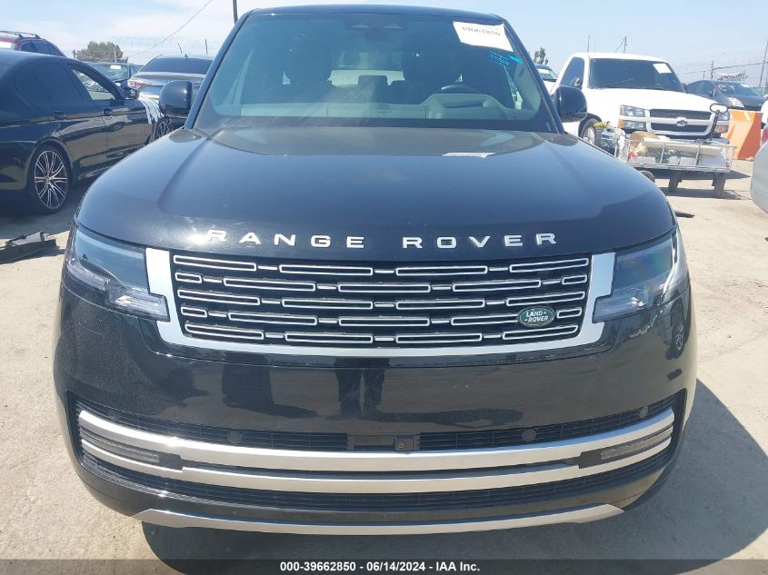 2024 Land Rover Range Rover P530 Autobiography/P530 Autobiography 7 Seat VIN: SALK1BE92RA220426 Lot: 39662850