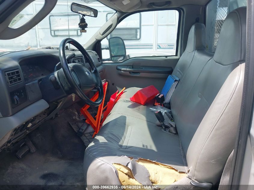 2003 Ford F-450 VIN: 1FDXF46P83ED59799 Lot: 39662935