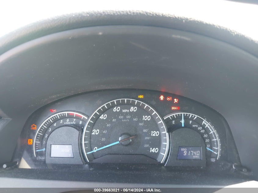 2014 Toyota Camry Xle VIN: 4T4BF1FKXER369536 Lot: 39663021