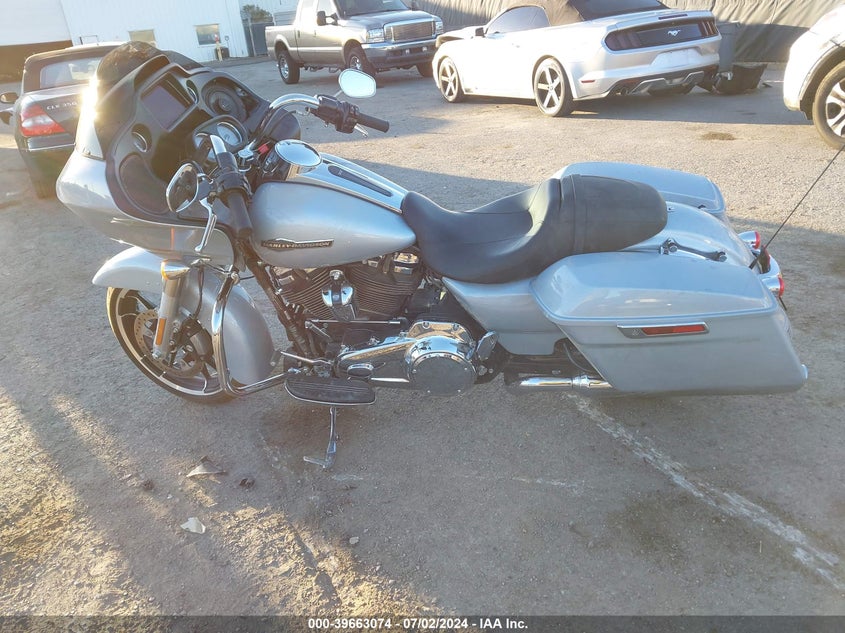 VIN 1HD1KHC25PB660199 2023 HARLEY-DAVIDSON FLTRX