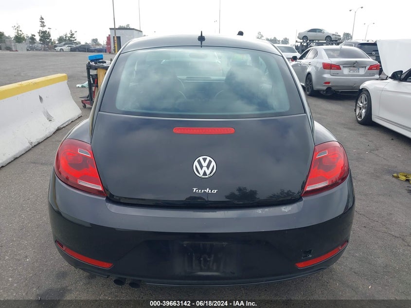 2017 VOLKSWAGEN BEETLE #PINKBEETLE/1.8T CLASSIC/1.8T S - 3VWF17AT5HM622821