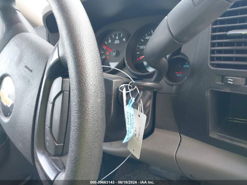 2011 Chevrolet Silverado 1500 Ls VIN: 1GCRCREA9BZ250629 Lot: 39663143