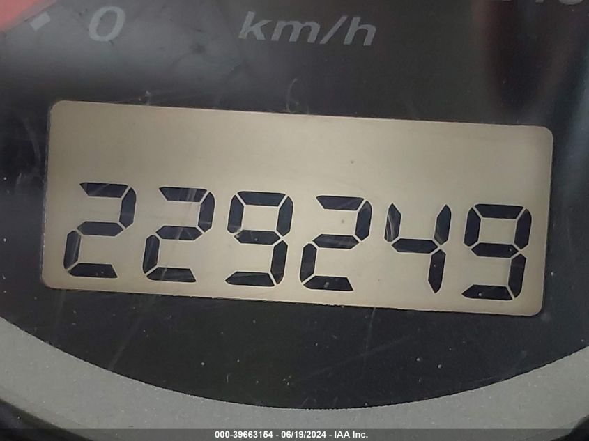 2004 Honda Cr-V Lx VIN: JHLRD78424C045671 Lot: 39663154