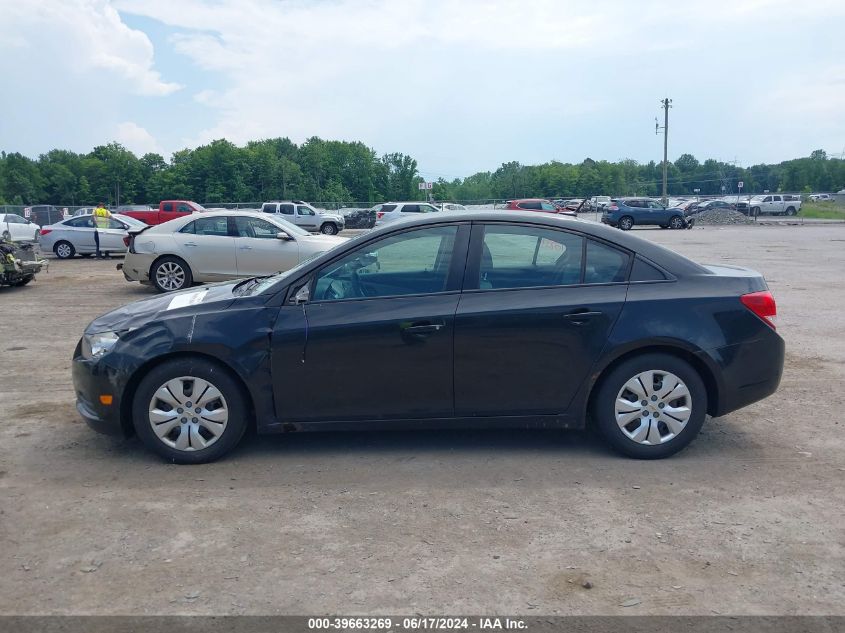 2013 Chevrolet Cruze Ls Auto VIN: 1G1PA5SG9D7295768 Lot: 39663269