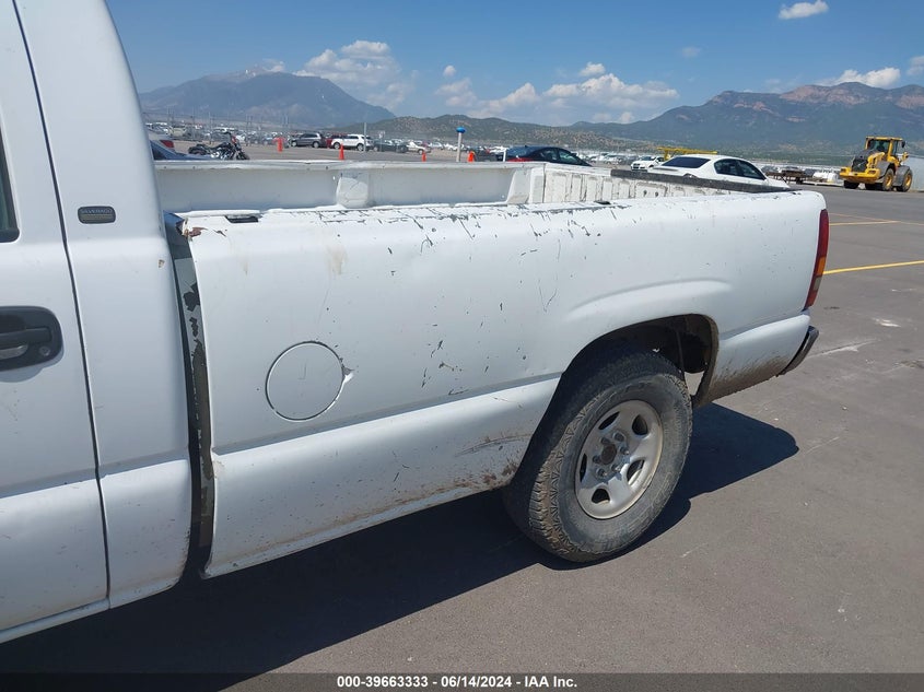 2002 Chevrolet Silverado 1500 VIN: 1GCEC14W92Z173676 Lot: 39663333