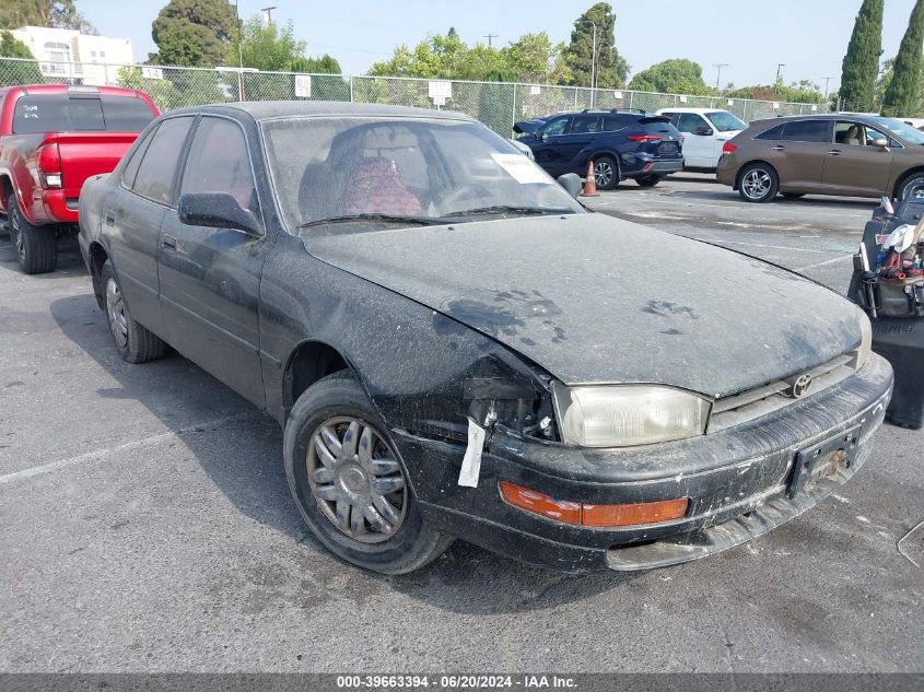 1993 Toyota Camry Le VIN: JT2SK12E1P0185720 Lot: 39663394