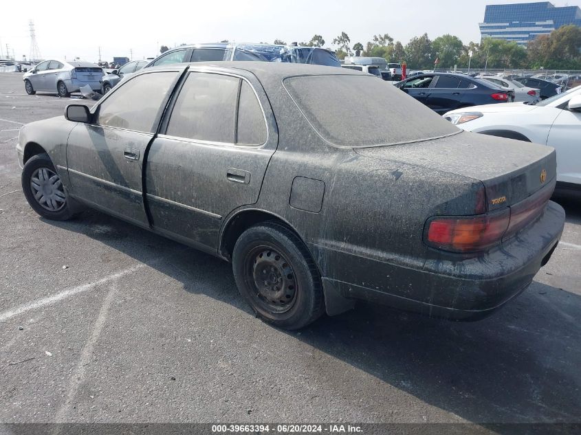 1993 Toyota Camry Le VIN: JT2SK12E1P0185720 Lot: 39663394