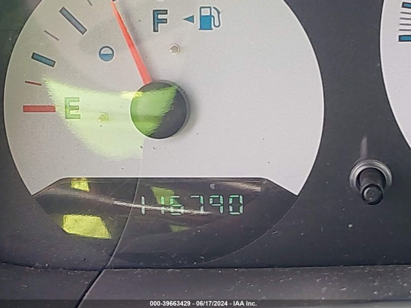 2005 Chrysler Town & Country VIN: 1C4GP45R75B177729 Lot: 39663429